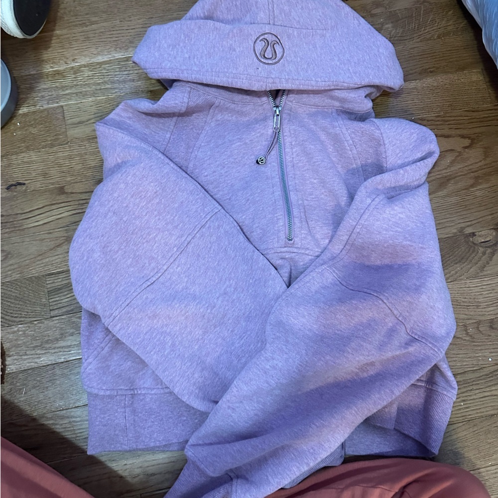 Lululemon Scuba
